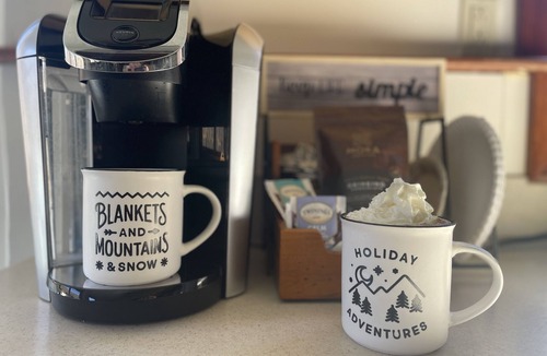 Waymart House | Unique Lakefront Geodesic Dome Minutes from Skiing, Shops & Scranton