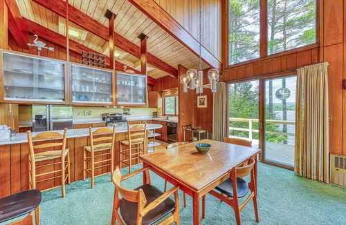 Chestertown House | Unique Lakefront House with Sandy Beach and Dock - Sweeping Views