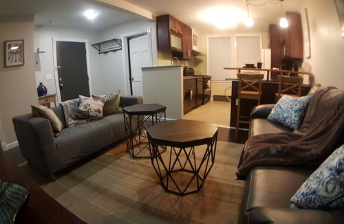 Downtown Jersey City Apartment | Unique Large-2BR *Heart of Downtown JC*5min-to-NYC