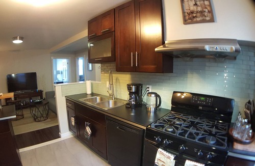 Downtown Jersey City Apartment | Unique Large-2BR *Heart of Downtown JC*5min-to-NYC