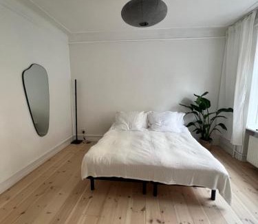 Frederiksberg Apartment | Unique location