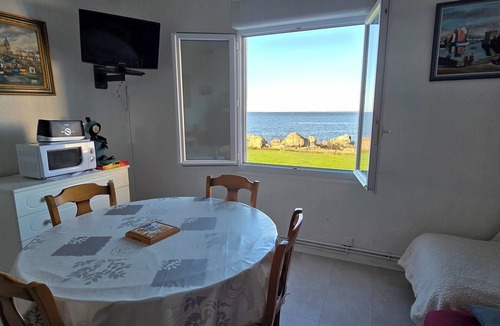Trevignon House | Unique location for this house facing the sea on Pointe de Trevignon