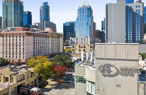 Downtown Austin Apartment | Unique Loft on 5th St
