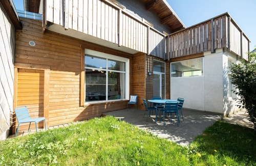 Travexin Apartment | Unique loft with mountain-view terrace, 2 bedrooms, sauna, garage – Beds made & cleaning included