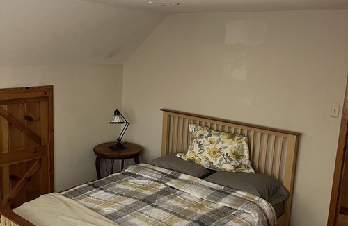 Pine Bush House | Unique Log house very clean with many updated and new amenities