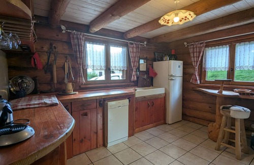 Le Tholy Cottage | Unique log house with balcony and terrace in the Vosges