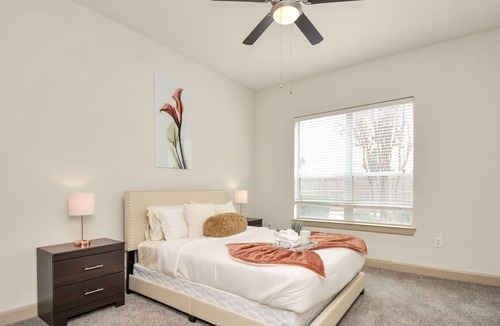 South Main Apartment | Unique Love - 5min Distance to NRG.