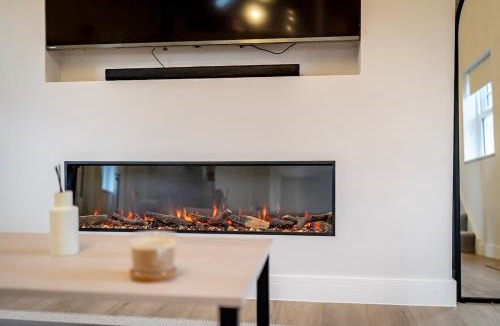 Storwood Apartment | Unique luxury barn with private wood-fired hot tub