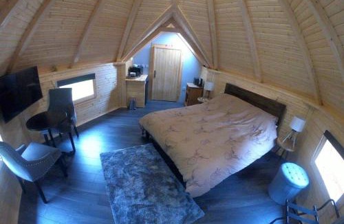 South Galson Apartment | Unique luxury cabin 2