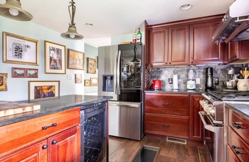 Lambertville House | Unique Luxury Central Historic Landmark Home