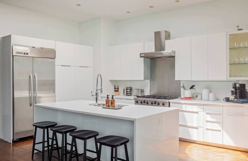West Town Apartment | Unique Luxury Fulton Market Penthouse - Sleeps 32