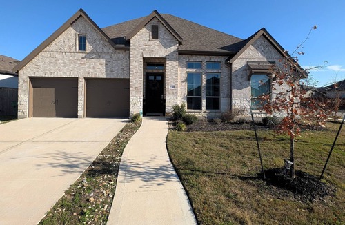 Manor House | Unique Manor Retreat with Upscale Kitchen, Private Office and Outdoor Oasis