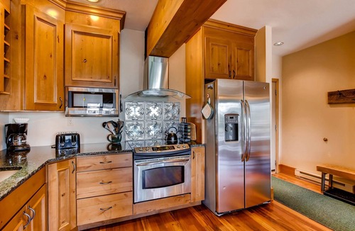 Mount Crested Butte Condo | Unique & Modern 3 BR/2BA Condo- Ski-in/Ski-out by RedAwning