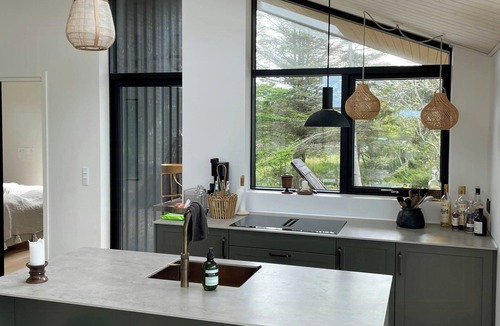 Kandestederne House | Unique Northern Cabin with view to Råbjerg Mile