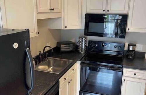 Mottville Apartment | Unique Old General Store Studio in Skaneateles