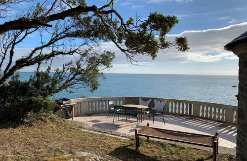 Noirmoutier-en-l'Ile Villa | Unique panoramic sea view and private beach access