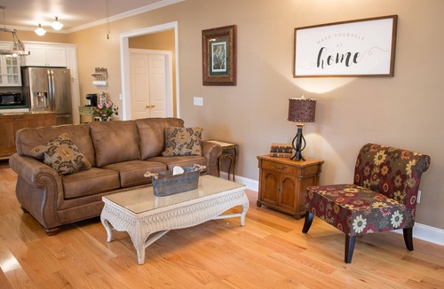 Byron Apartment | Unique Private Apartment