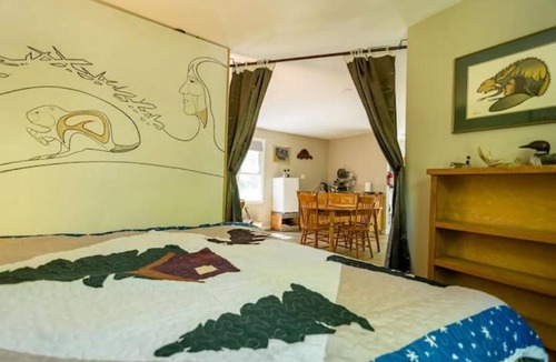 Scugog Cabin | Unique Private Lodge one hour from Toronto.