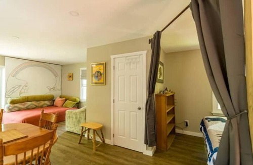Scugog Cabin | Unique Private Lodge one hour from Toronto.