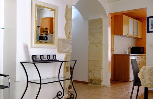 La Lironde Apartment | Unique, restoring a vieu chai in Montpellier