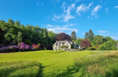 Saddell House | Unique Scottish Victorian Country House In The Trossachs/Loch Lomond- 6 bedrooms