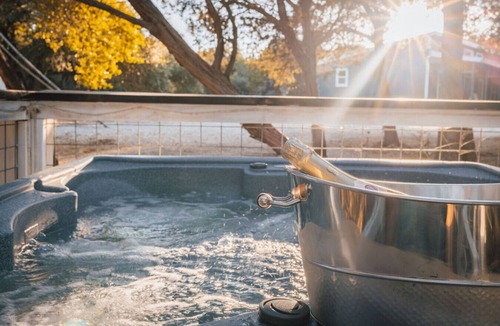 Driftwood House | Unique Shipping Container |Cowboy Pool & Hot Tub