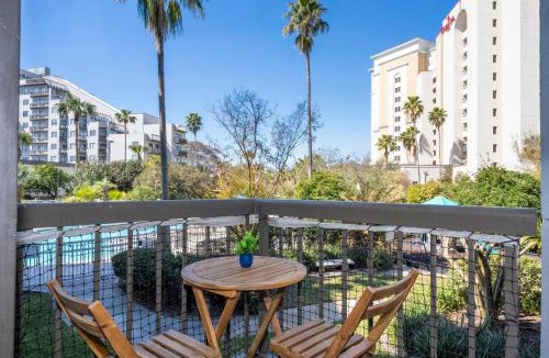 Florida Center Apartment | Unique stay 6 min from Universal Free parking
