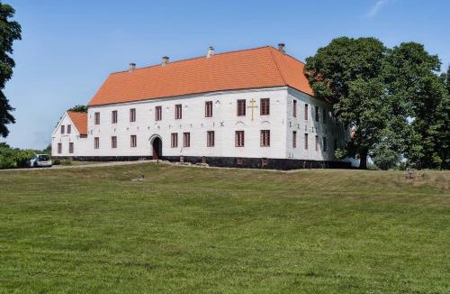 Hjørring House | Unique Stay At Odden Manor & Museum