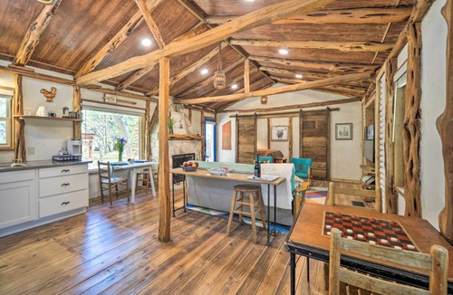 Blanco Cabin | Unique Stay: Historic Home Along Blanco River