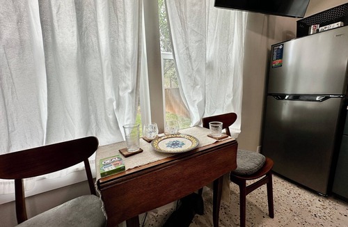 Northwest Dallas Cabin | Unique Stay Tiny Home Fire Pit *Location*