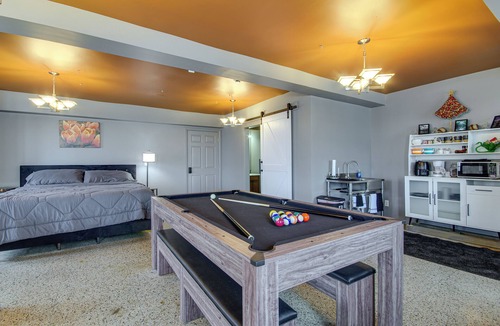 Lebanon Apartment | Unique Studio in Downtown Lebanon, Pets Welcome!