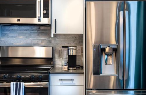 Monroe Apartment | Unique Stylish Place Downtown Monroe! #104