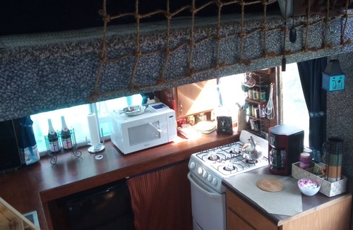 Kalifornsky House | Unique tiny house,