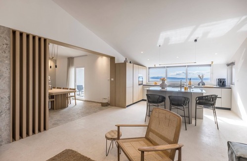 Businci Villa | Unique Villa Siks with private bar and heated pool