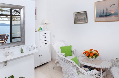 Stikovica Villa | Uniquely Located Seafront Villa - Private Beach & Large Pool, Near Dubrovnik