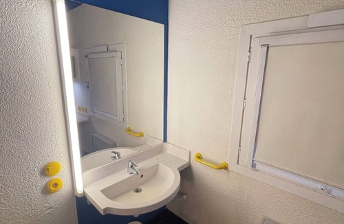 Bollene Hotel | Unisotel Bollene EX Formule 1