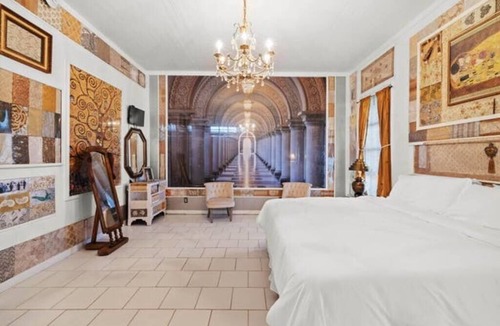 Liberty Hill Hotel | Unit 1 Charming 2 bedroom at River Ranch Inn