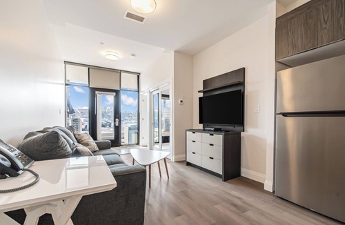 Rouge Apartment | Unit 1 - Modern Fully Furnished 1 Bedroom Apartment