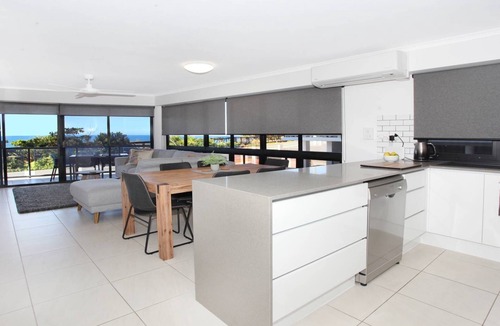 Coolum Beach Apartment | Unit 1 'Phoenix'/1736 David Low Way, Coolum Beach