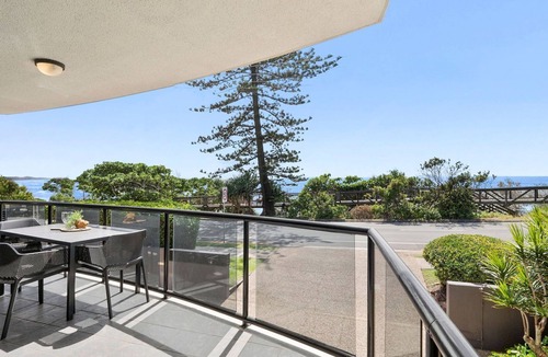 Coolum Beach Apartment | Unit 1 'Phoenix'/1736 David Low Way, Coolum Beach