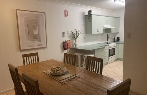 Horseshoe Bay House | Unit 10 Sails on Horseshoe