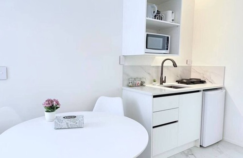 Rotorua Hotel | Unit 10 Summer Fenton Lodge