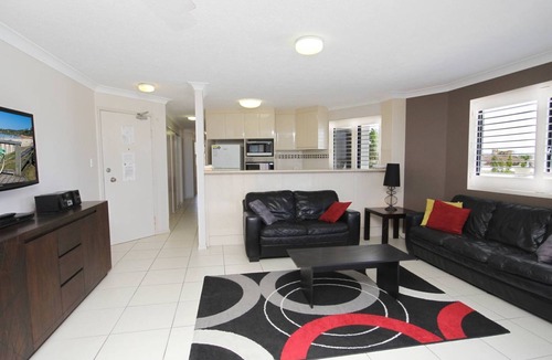 Coolum Beach Apartment | Unit 10 'The Rocks', Coolum Beach