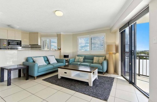 Coolum Beach Apartment | Unit 10 'The Rocks', Coolum Beach