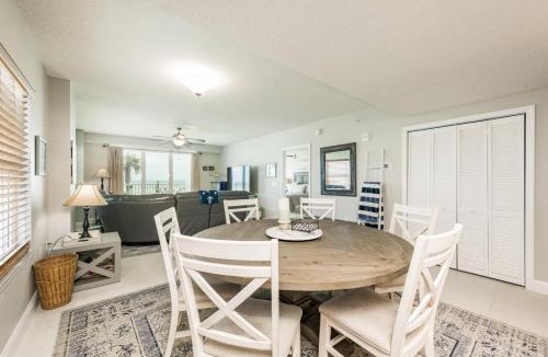 Ocean View Halifax Estates Apartment | Unit 102 Aruba - 3 Bedroom Ocean Front