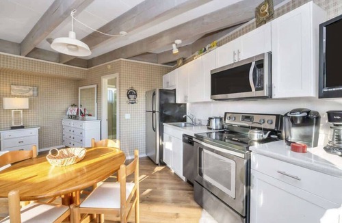 Napeague Apartment | Unit 1023: Studio | 2nd Floor-Pool View | Starfish