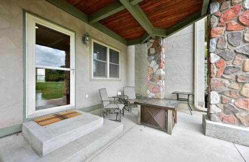Birchwood Apartment | Unit 109 2 BDRM 2 BA condo