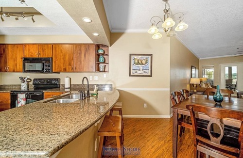 Highland Lake Estates Condo | Unit 1111 Cove in the Hill Country