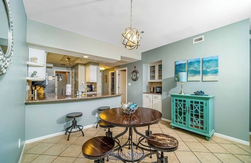 Highland Lake Estates Condo | UNIT 1123 2/2 Villa on Lake Travis
