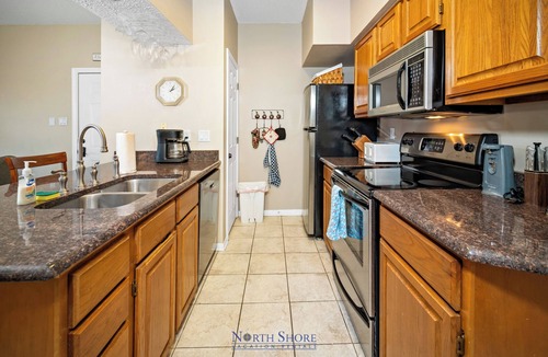 Highland Lake Estates Condo | UNIT 1225 1 Bed 1 Bath on Lake Travis with Lake View